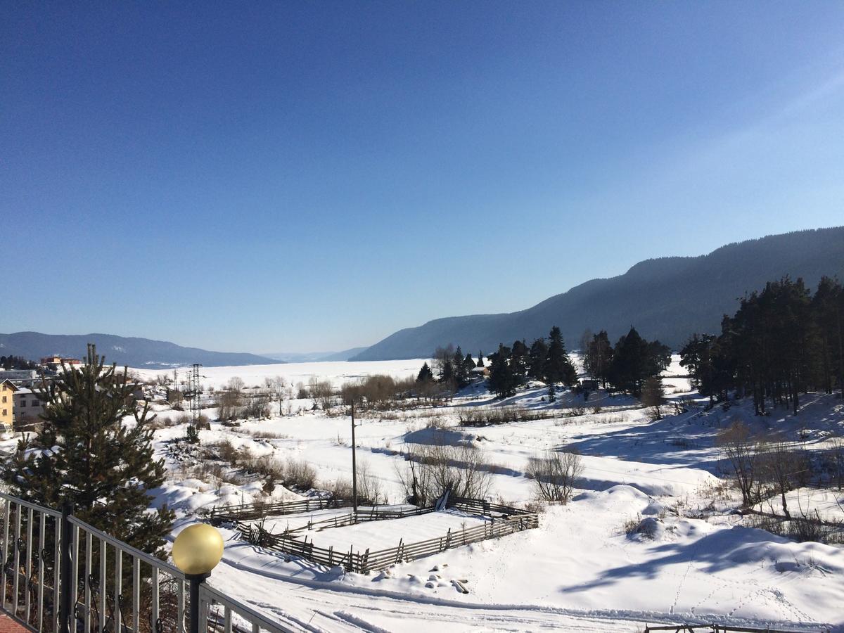 Family Hotel Panorama Sarnitsa ภายนอก รูปภาพ